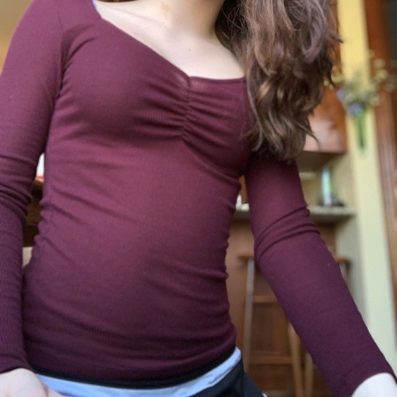 Aeropostale Tops - aeropostale scrunch long sleeve top size xs